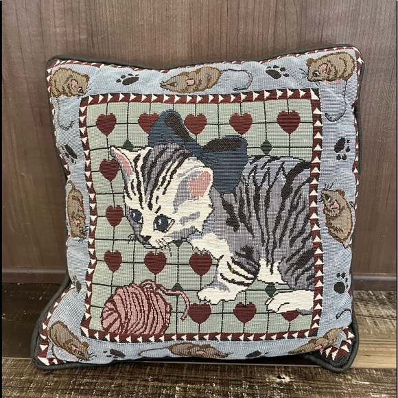 Vintage Other - Vintage Cat & Mice Embroidered Accent Pillow